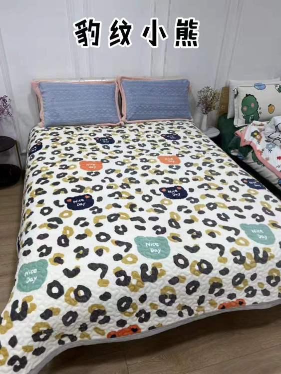 高定高端定制牛奶绒多功能床盖 200*230cm 